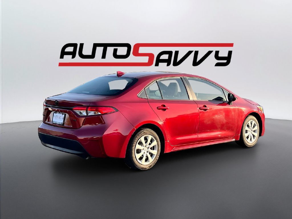 Used 2025 Toyota Corolla LE FWD image 7