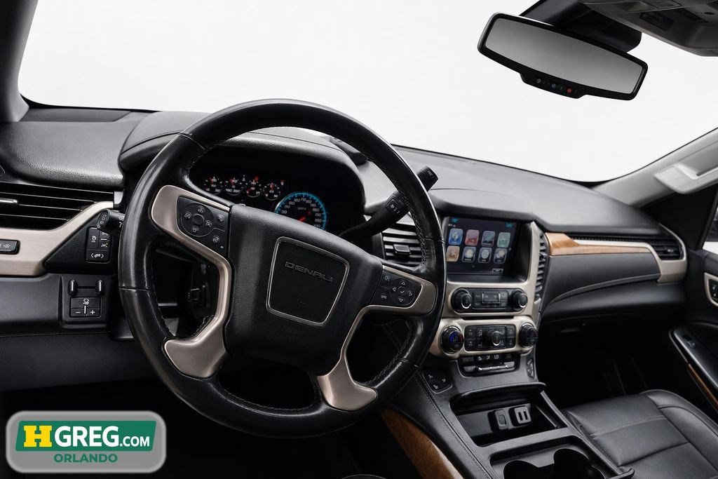 Used 2019 GMC Yukon Denali w/ Open Road Package RWD image 11
