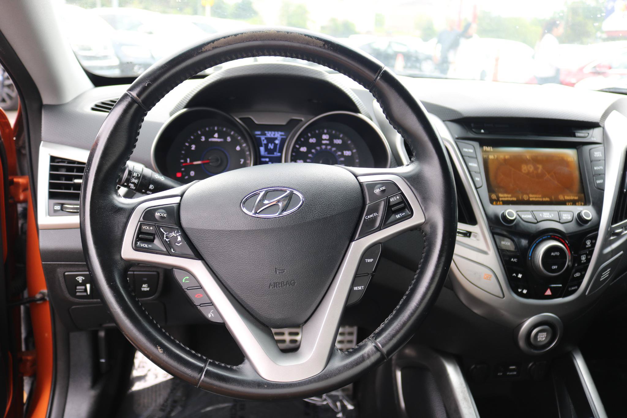 Used 2015 Hyundai Veloster w/ Option Group 03 FWD image 24