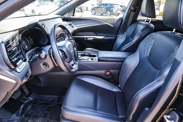 Used 2024 Lexus RX 350 Premium w/ Accessory Package (Z1) FWD image 22