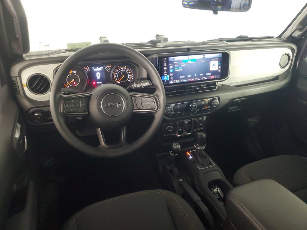 Used 2026 Jeep Wrangler Unlimited Sport AWD/4WD image 14
