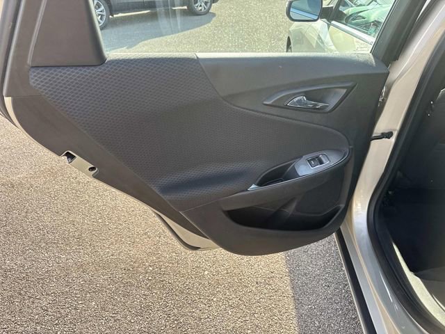 Used 2016 Chevrolet Malibu LT image 13