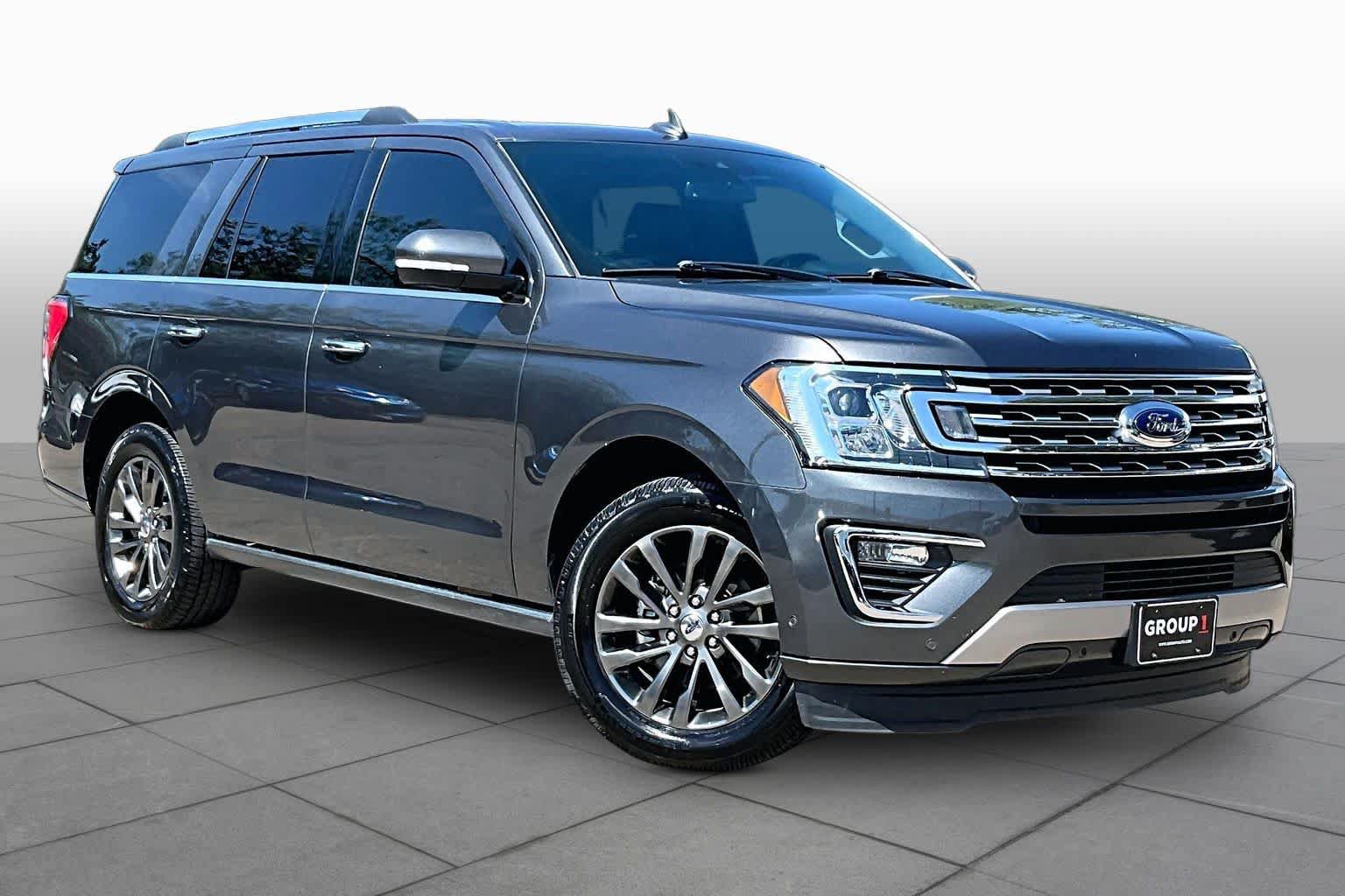 Used 2019 Ford Expedition Limited w/ Equipment Group 301A RWD image 3