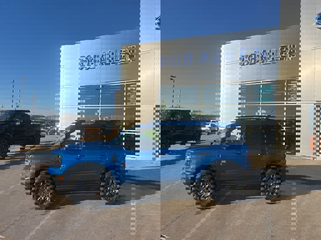 New 2025 Ford Bronco Sport Big Bend w/ Convenience Package image 2