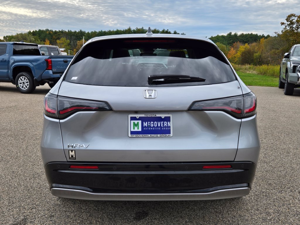 Used 2024 Honda HR-V EX-L image 4