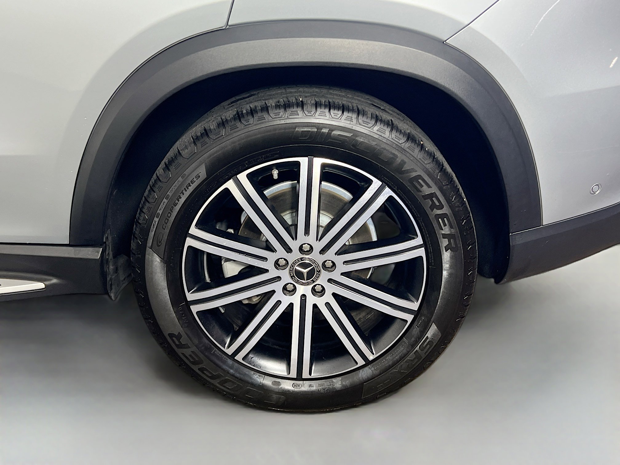 Used 2024 Mercedes-Benz GLE 350 4MATIC image 25