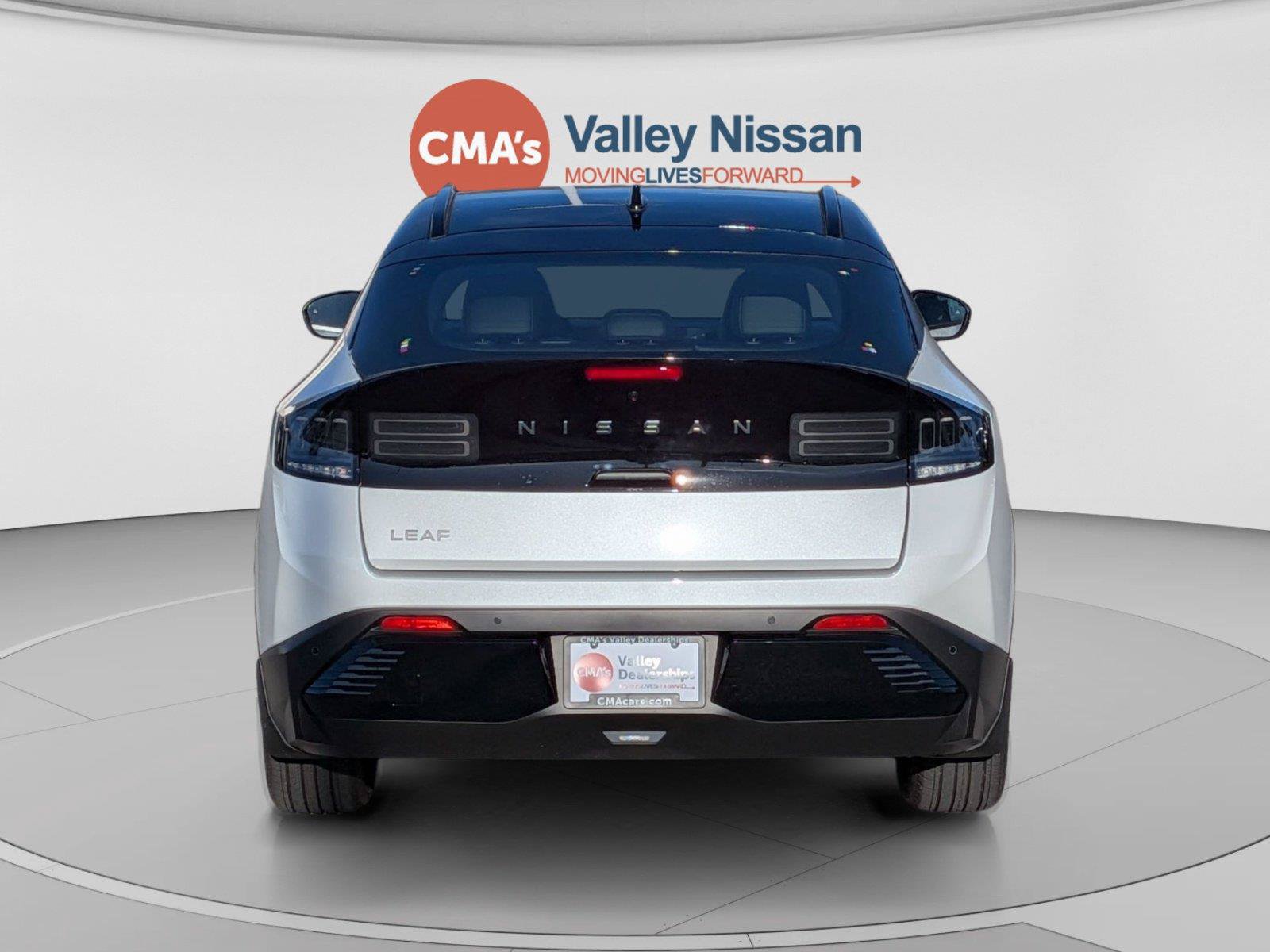New 2026 Nissan Leaf Platinum+ w/ Cargo Package (Platinum+) FWD image 4