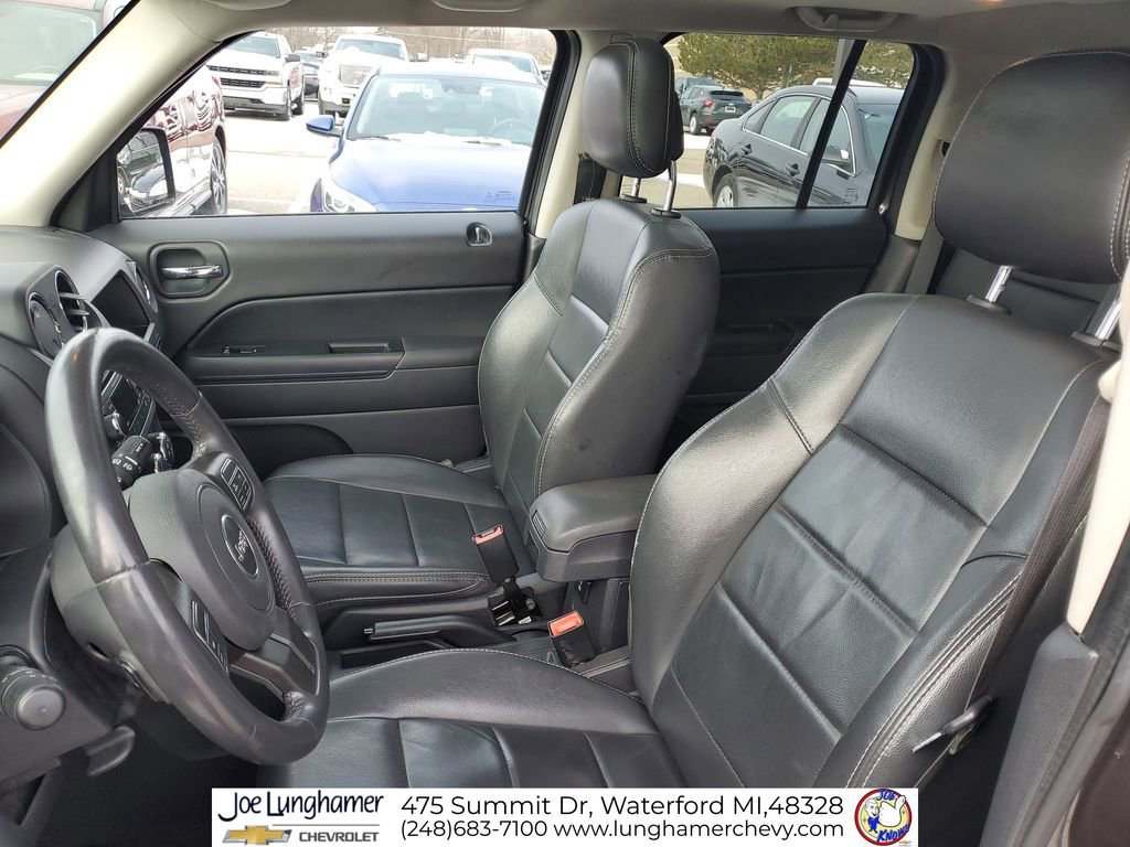 Used 2015 Jeep Patriot High Altitude image 19