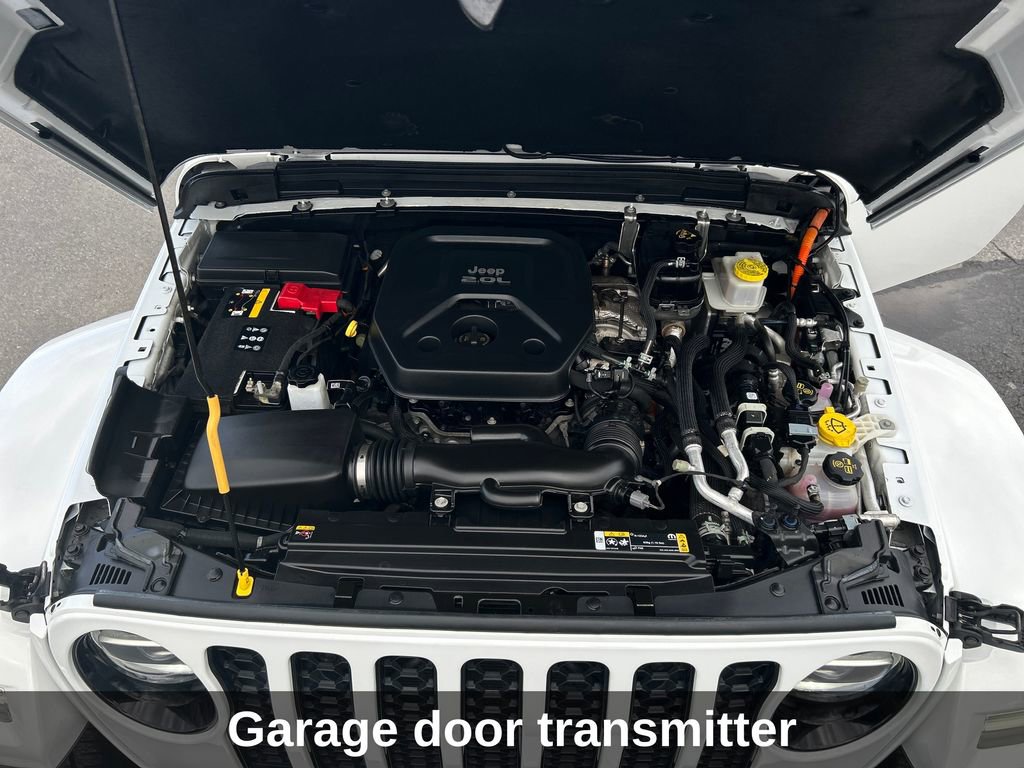 Used 2021 Jeep Wrangler Unlimited Sahara AWD/4WD image 22