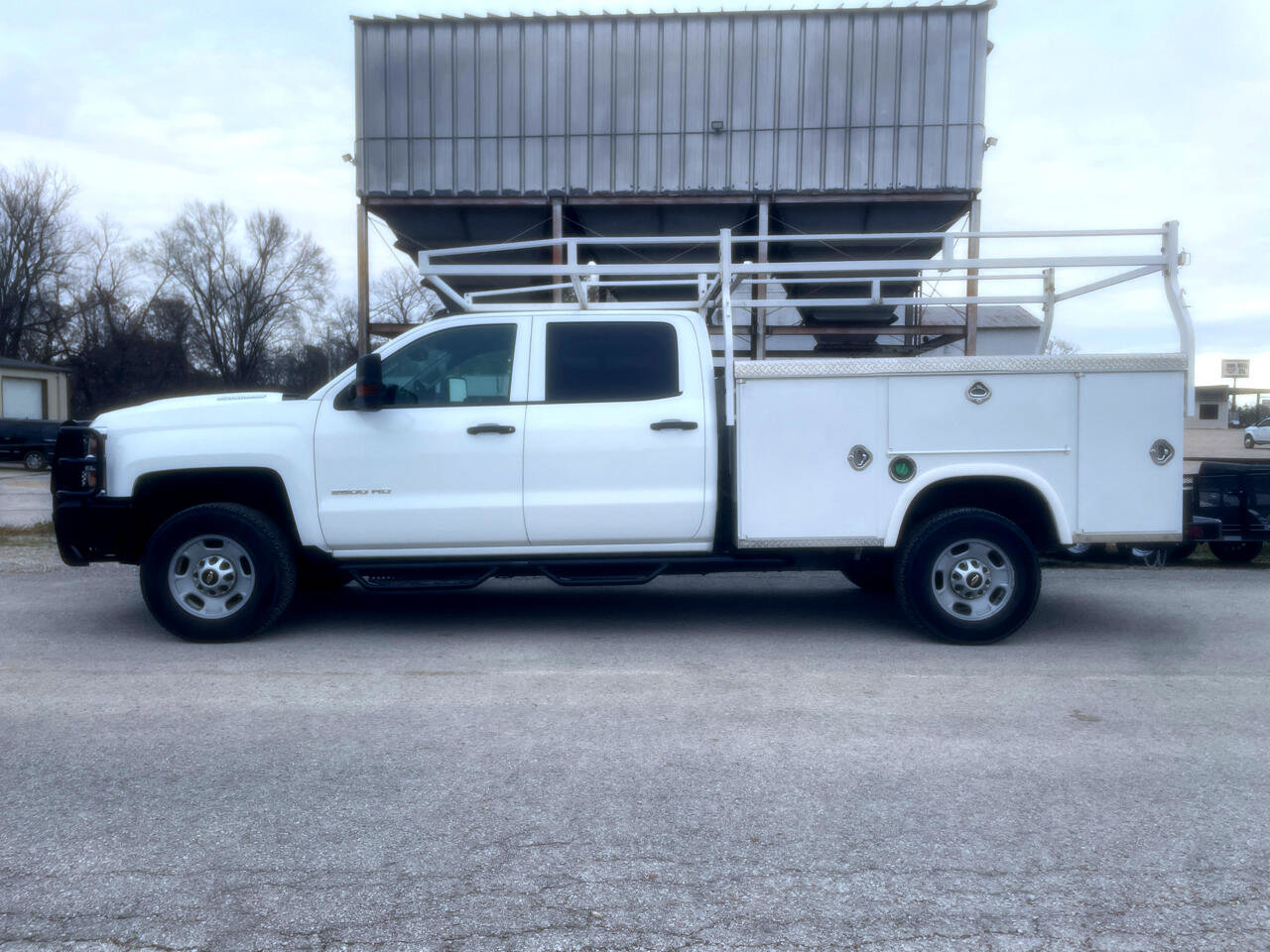 Used 2019 Chevrolet Silverado 2500 W/T w/ WT Convenience Package image 2