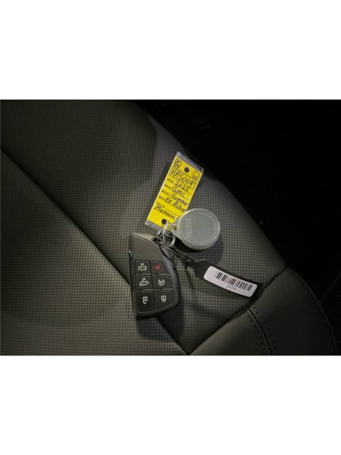 Used 2025 GMC Hummer EV 2X w/ LPO, Illumination Package image 30