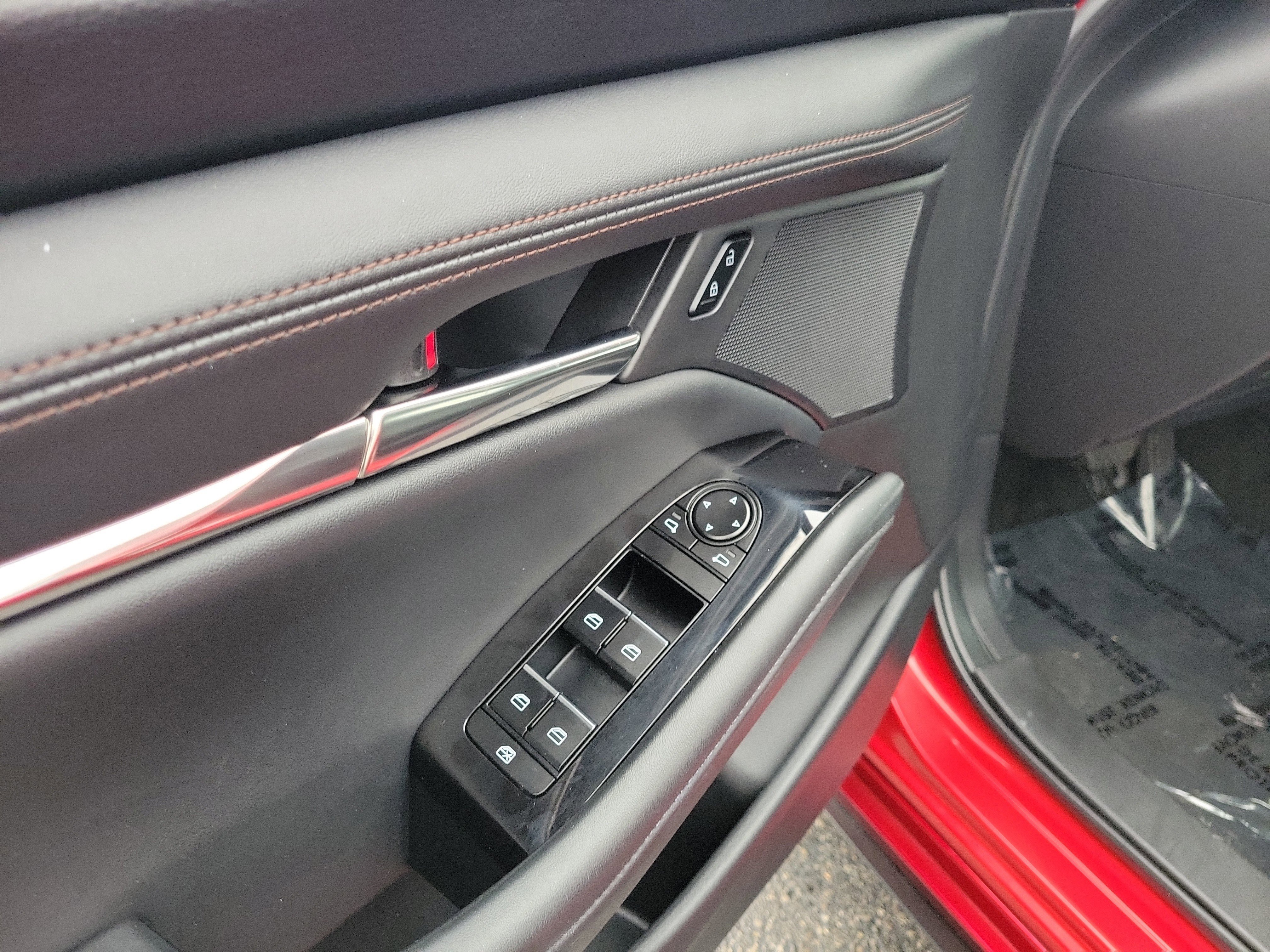 Used 2025 MAZDA MAZDA3 s image 18