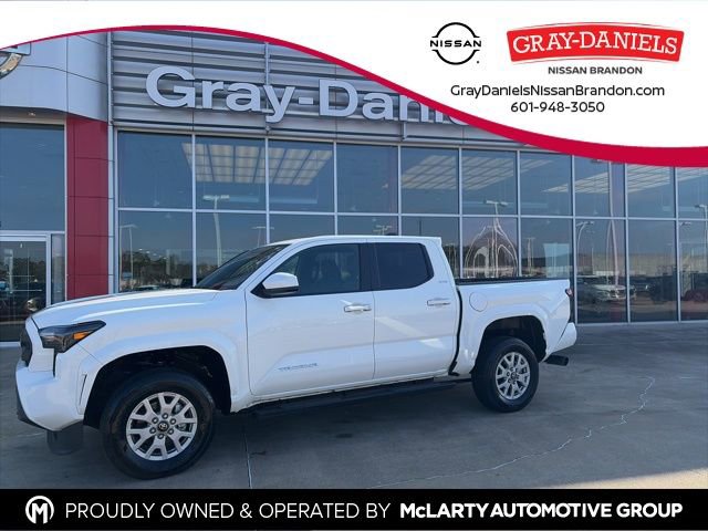 Used 2025 Toyota Tacoma SR5