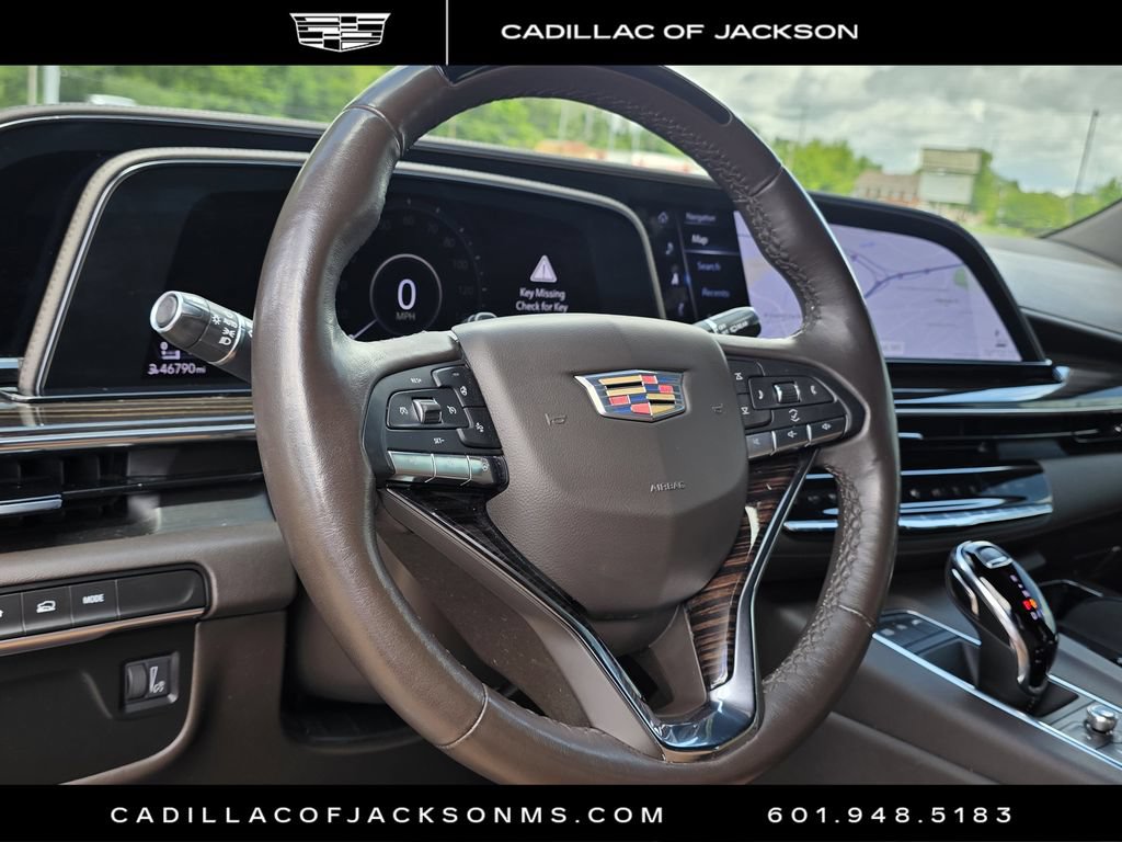 Certified 2023 Cadillac Escalade Premium Luxury AWD/4WD image 10