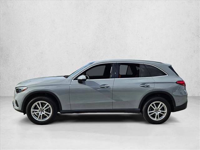 Used 2025 Mercedes-Benz GLC 300 image 6