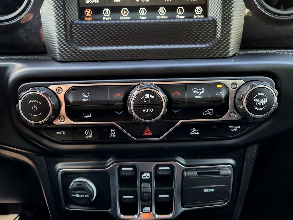 Used 2022 Jeep Gladiator Sport image 25