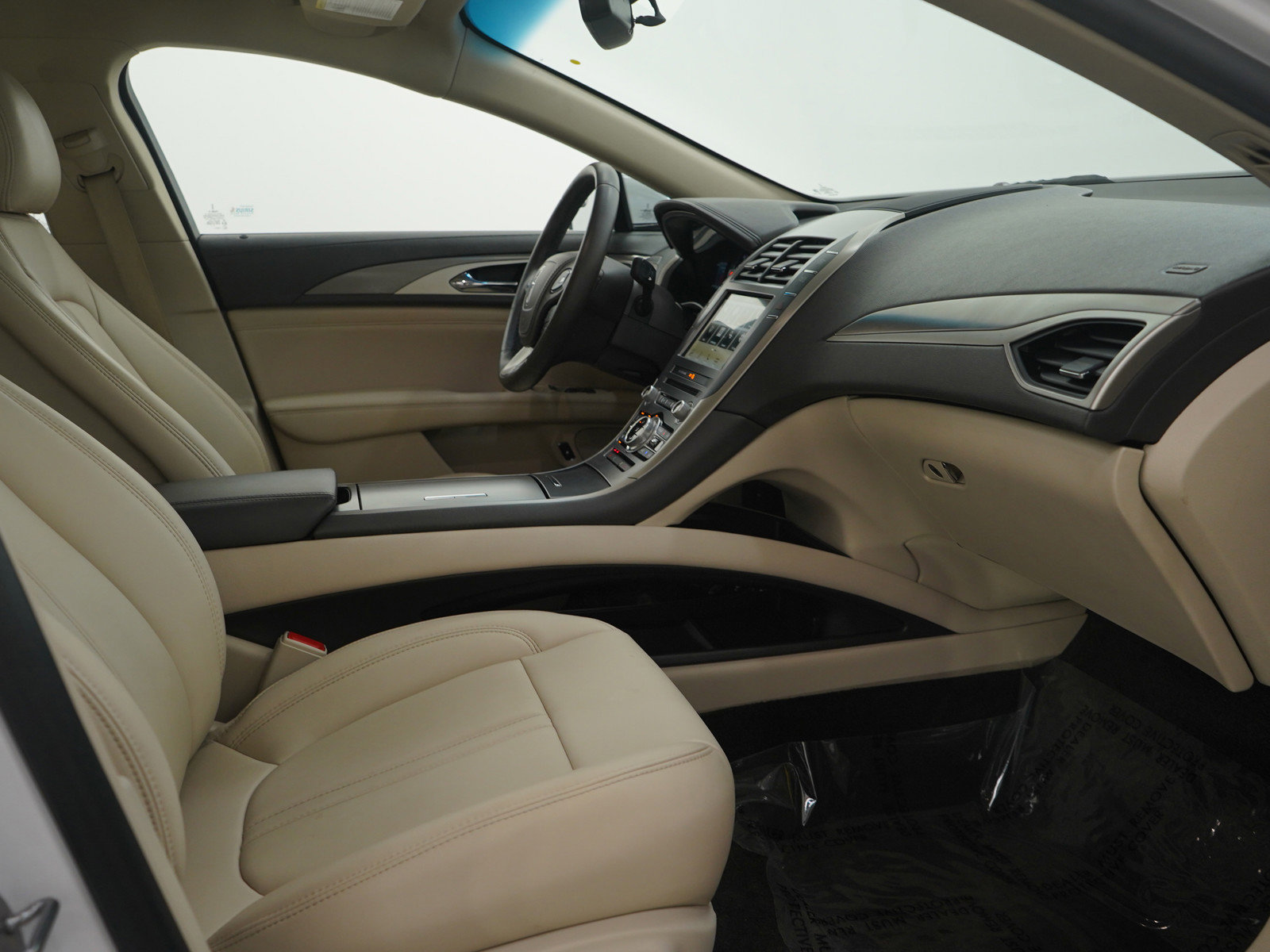 Used 2018 Lincoln MKZ Premiere image 11