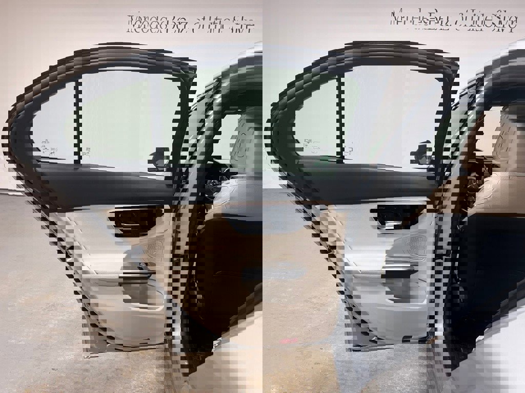 Used 2022 Mercedes-Benz C 300 4MATIC Sedan image 23