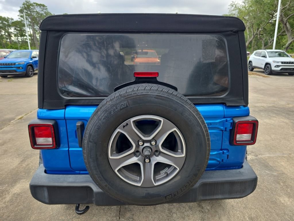 Certified 2021 Jeep Wrangler Unlimited Sport AWD/4WD image 3