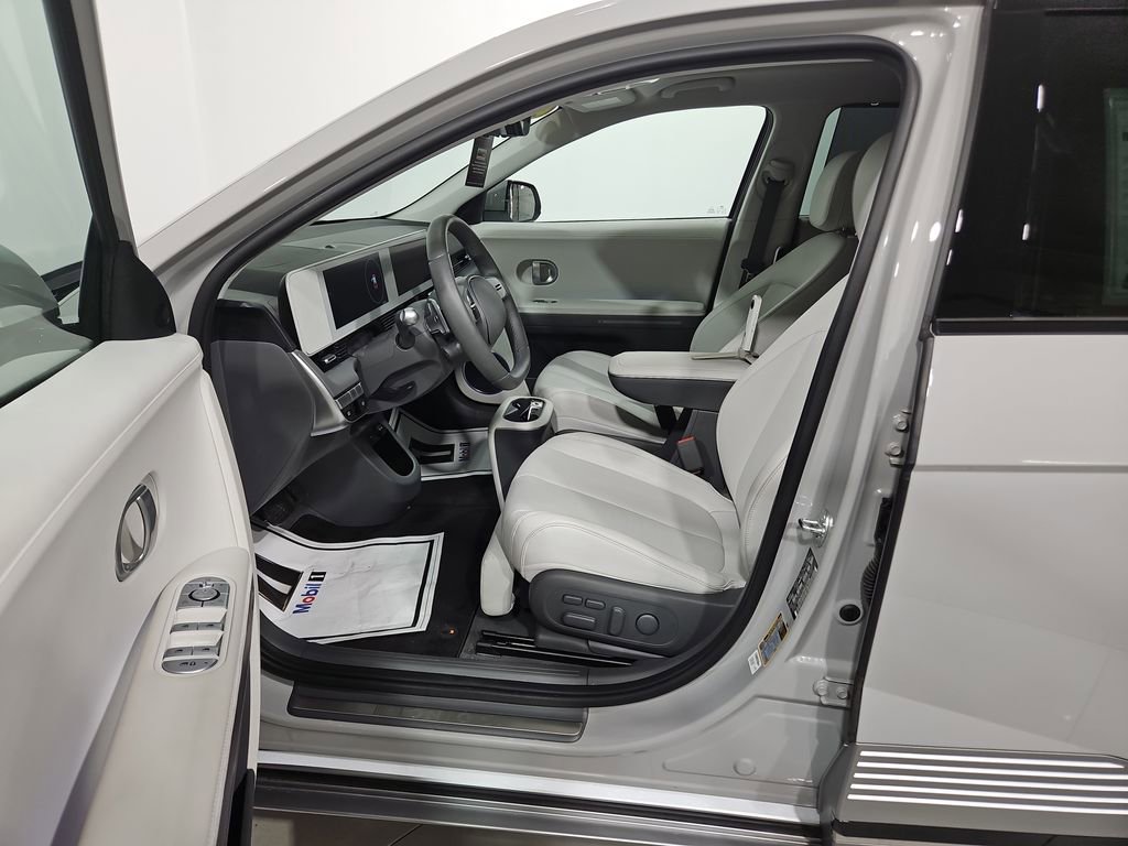 Certified 2024 Hyundai Ioniq 5 Limited AWD/4WD image 10