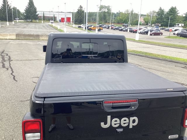Certified 2023 Jeep Gladiator Overland w/ Popular Equipment Package AWD/4WD image 17