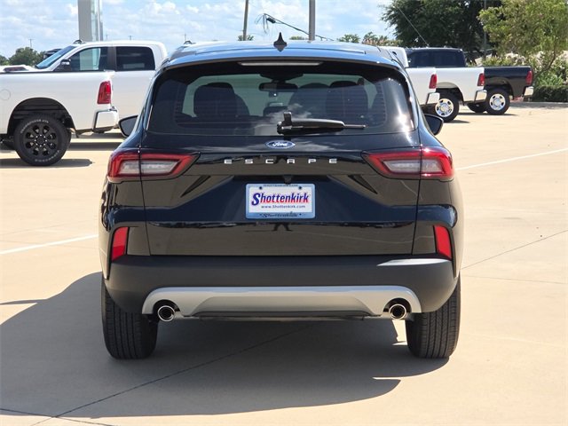 Used 2023 Ford Escape FWD image 7