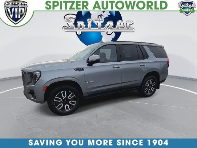 Used 2024 GMC Yukon AT4 w/ Technology Package AWD/4WD image 7