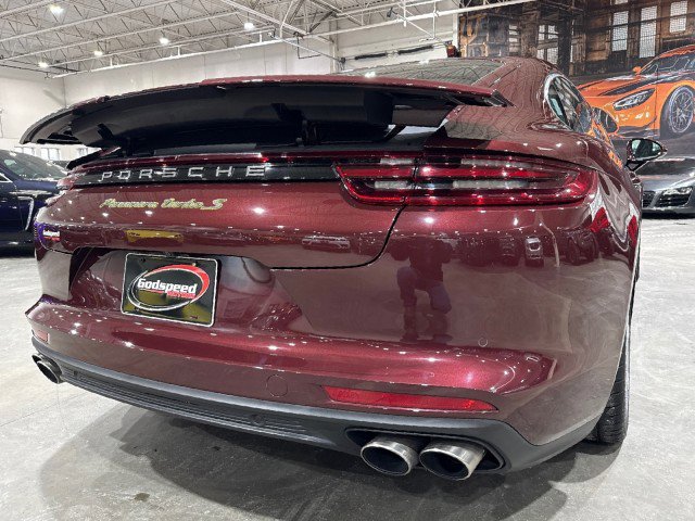 Used 2018 Porsche Panamera Turbo S image 39