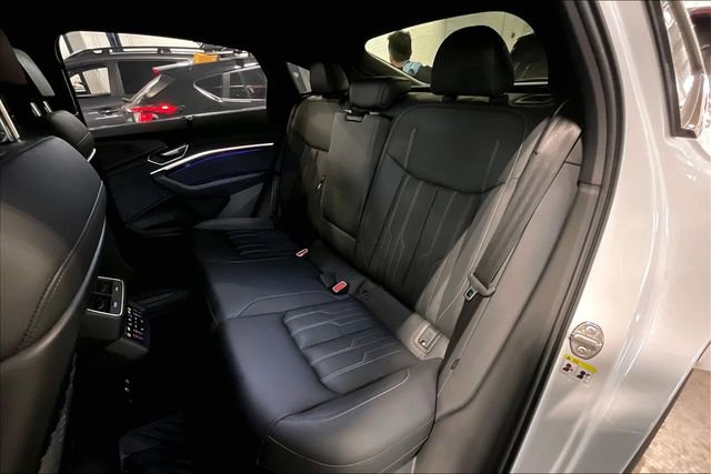 Used 2023 Audi e-tron Prestige w/ Prestige Package image 26