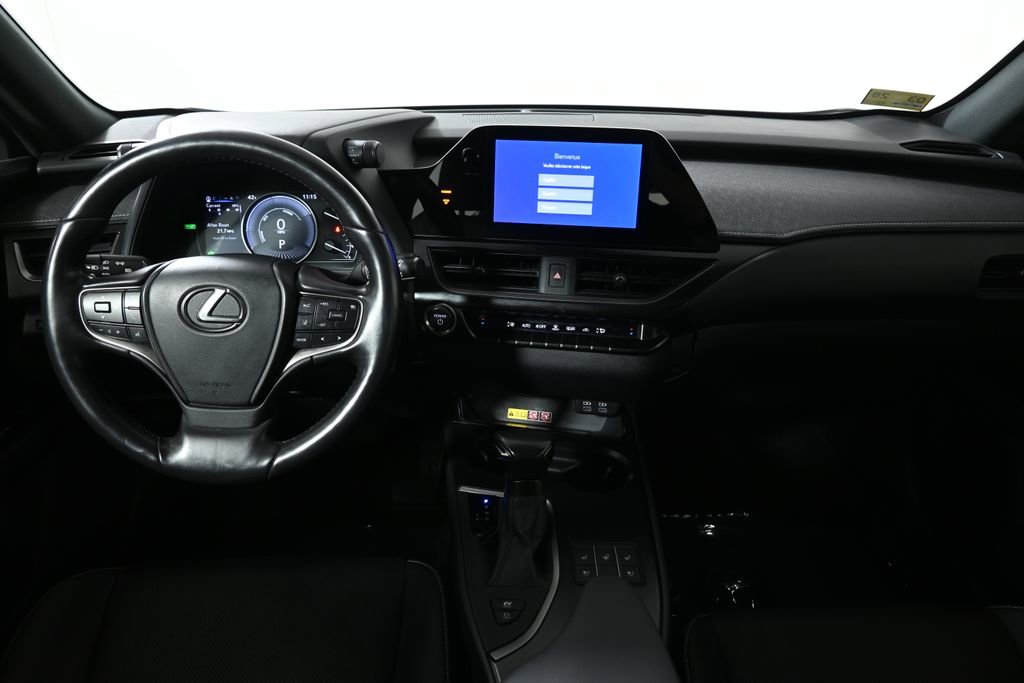 Used 2024 Lexus UX 250h AWD w/ Premium Package image 17