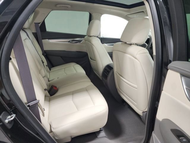 Used 2019 Cadillac XT5 Luxury AWD/4WD image 19