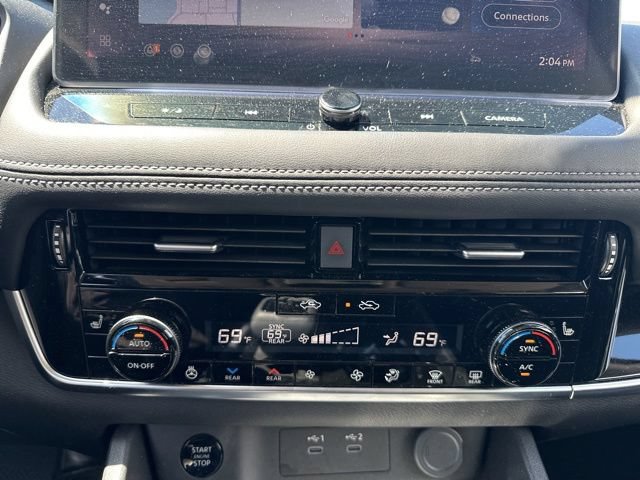 Used 2025 Nissan Rogue SL w/ Tech Package AWD/4WD image 26