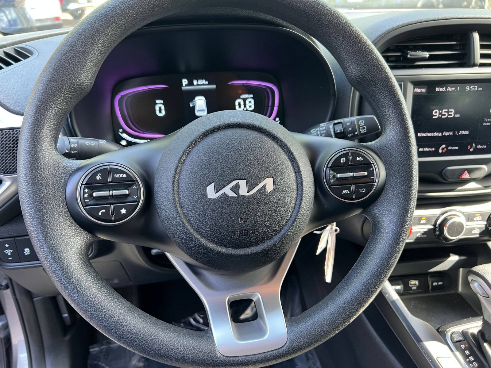 Used 2025 Kia Soul LX w/ LX Technology Package FWD image 25