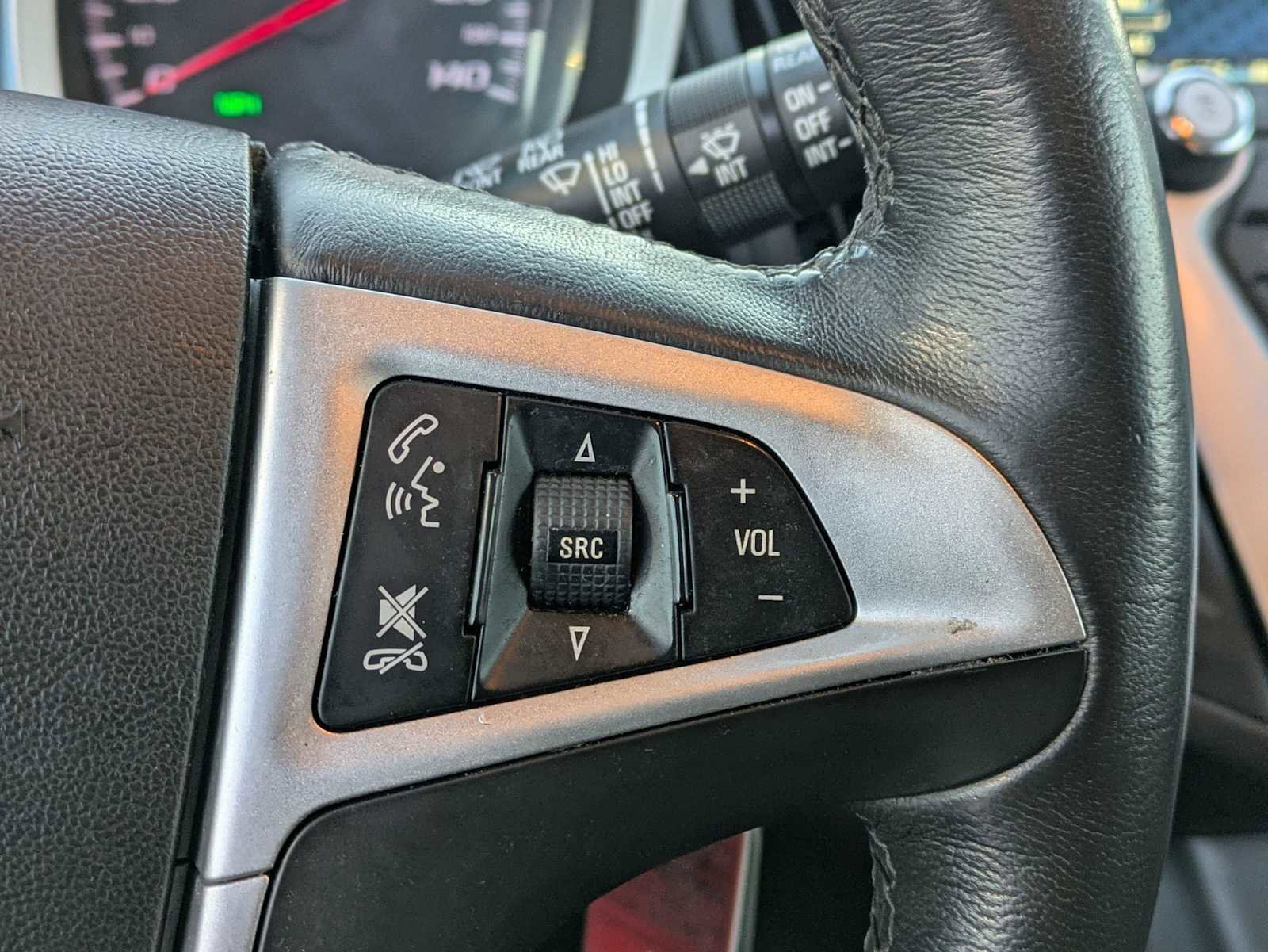 Used 2017 Chevrolet Equinox LT w/ Convenience Package image 23