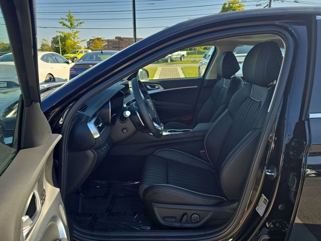 Used 2026 Genesis G70 2.5T Prestige image 11