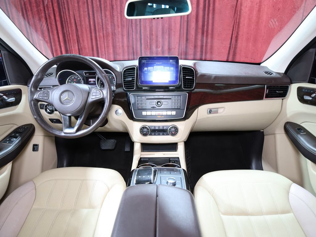 Used 2017 Mercedes-Benz GLS 450 4MATIC image 16