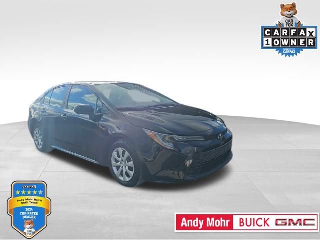 Used 2024 Toyota Corolla LE image 1