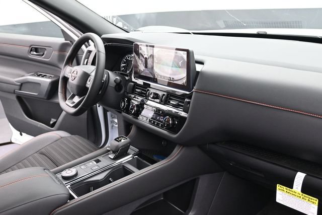 New 2026 Nissan Pathfinder Rock Creek w/ Rock Creek Premium Package AWD/4WD image 38