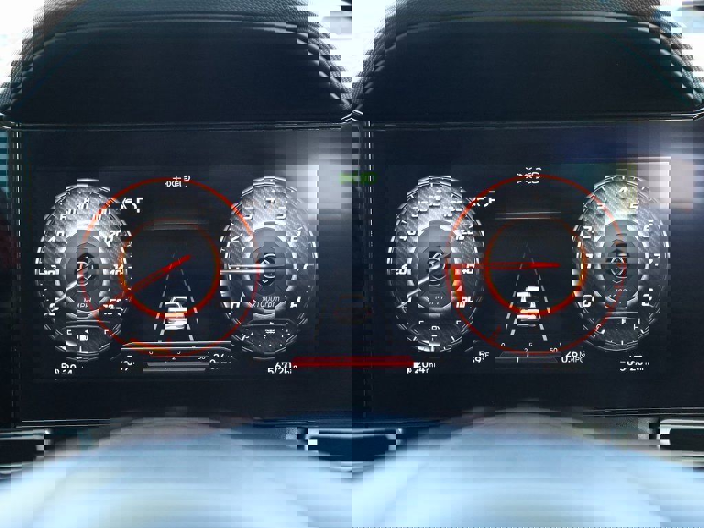 Certified 2022 Hyundai Elantra Limited image 30