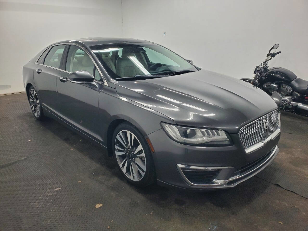 Used 2017 Lincoln MKZ Reserve w/ Climate Package image 3