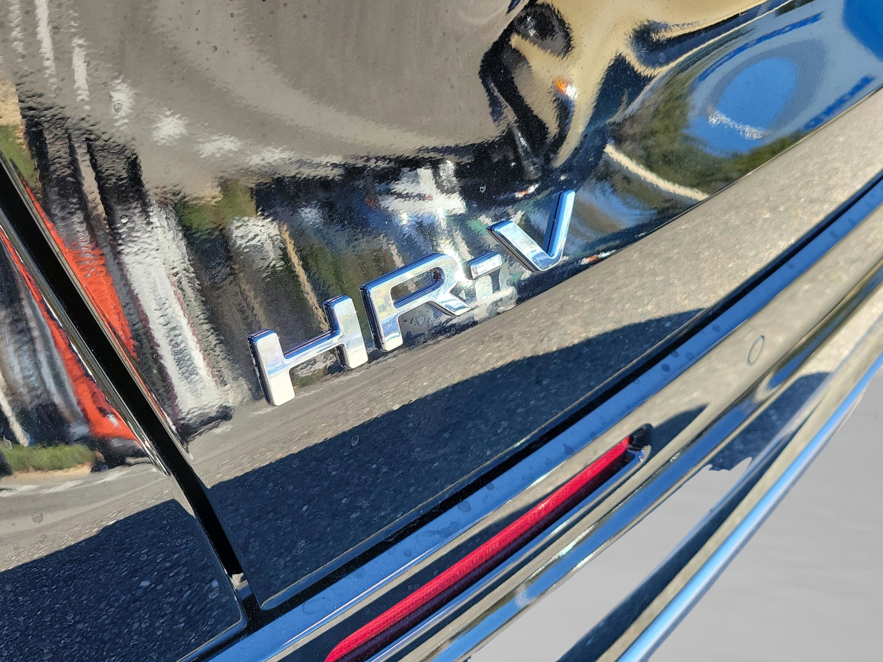 New 2026 Honda HR-V EX-L image 7