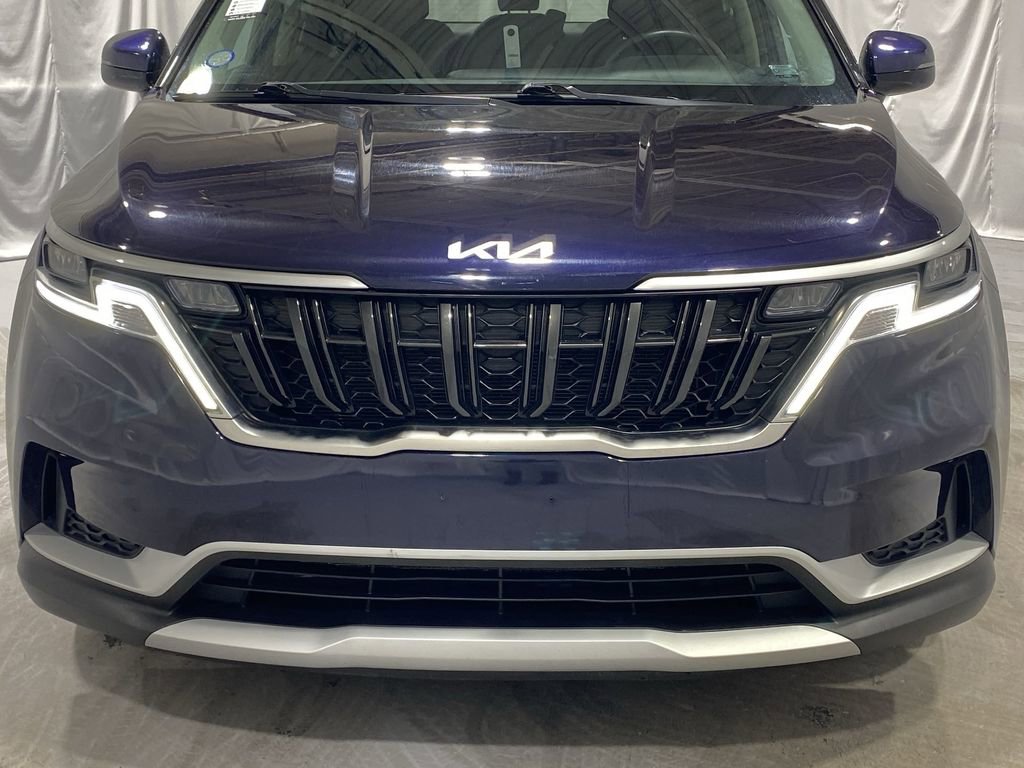 Used 2024 Kia Carnival LX image 27