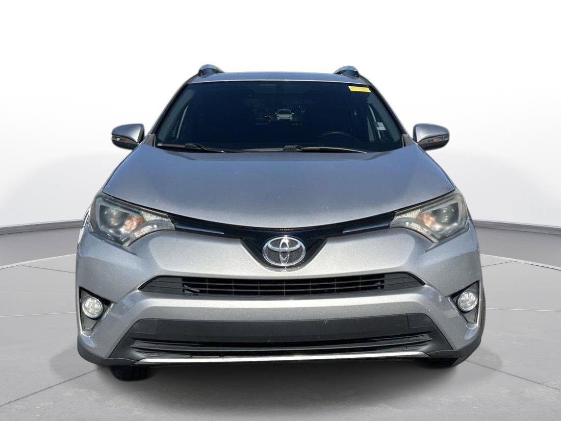 Used 2016 Toyota RAV4 XLE FWD image 3