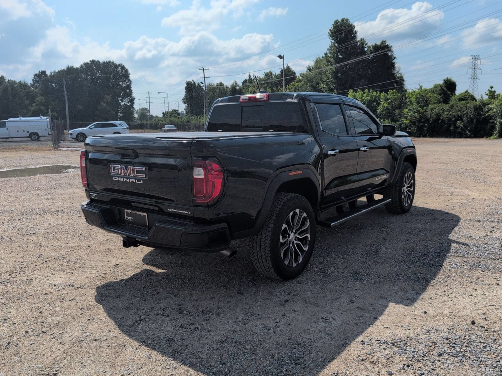 Used 2026 GMC Canyon Denali AWD/4WD image 6
