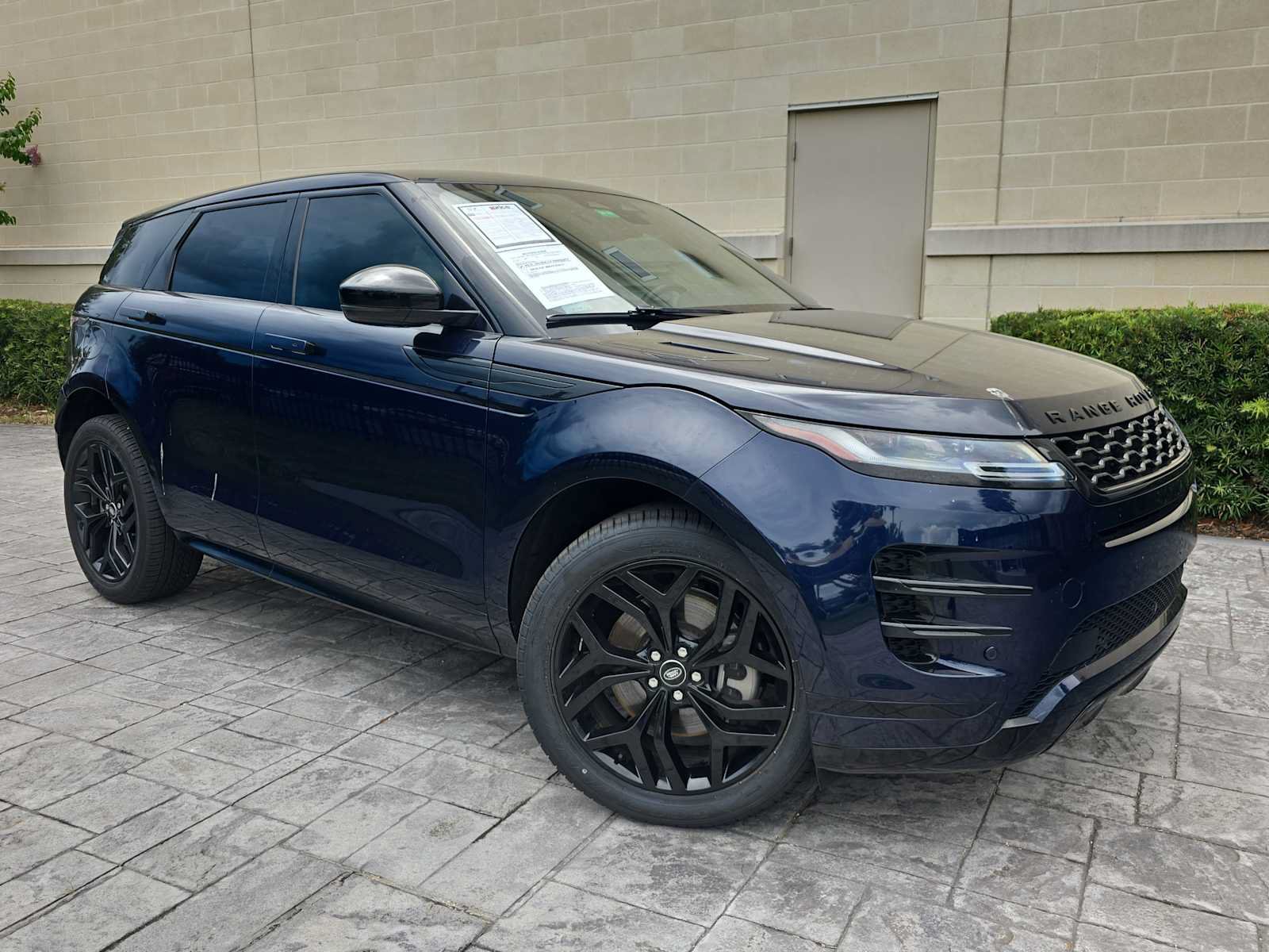 Used 2023 Land Rover Range Rover Evoque R-Dynamic SE AWD/4WD image 25