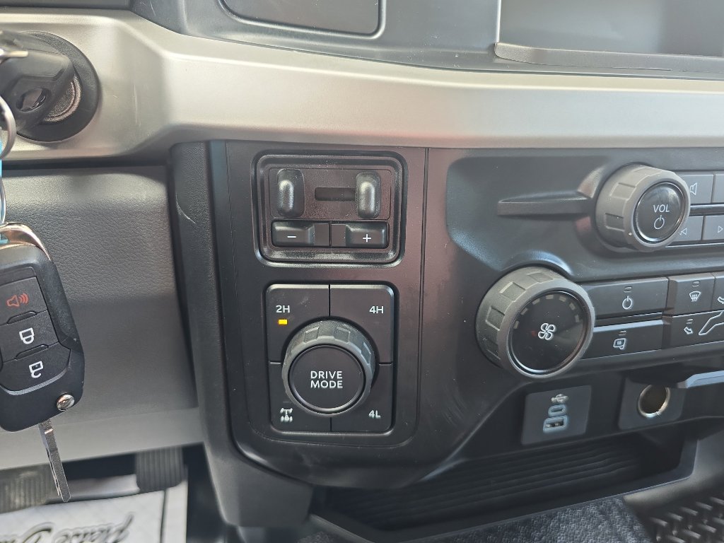 Used 2024 Ford F250 XL w/ 360-Degree Camera Package image 28