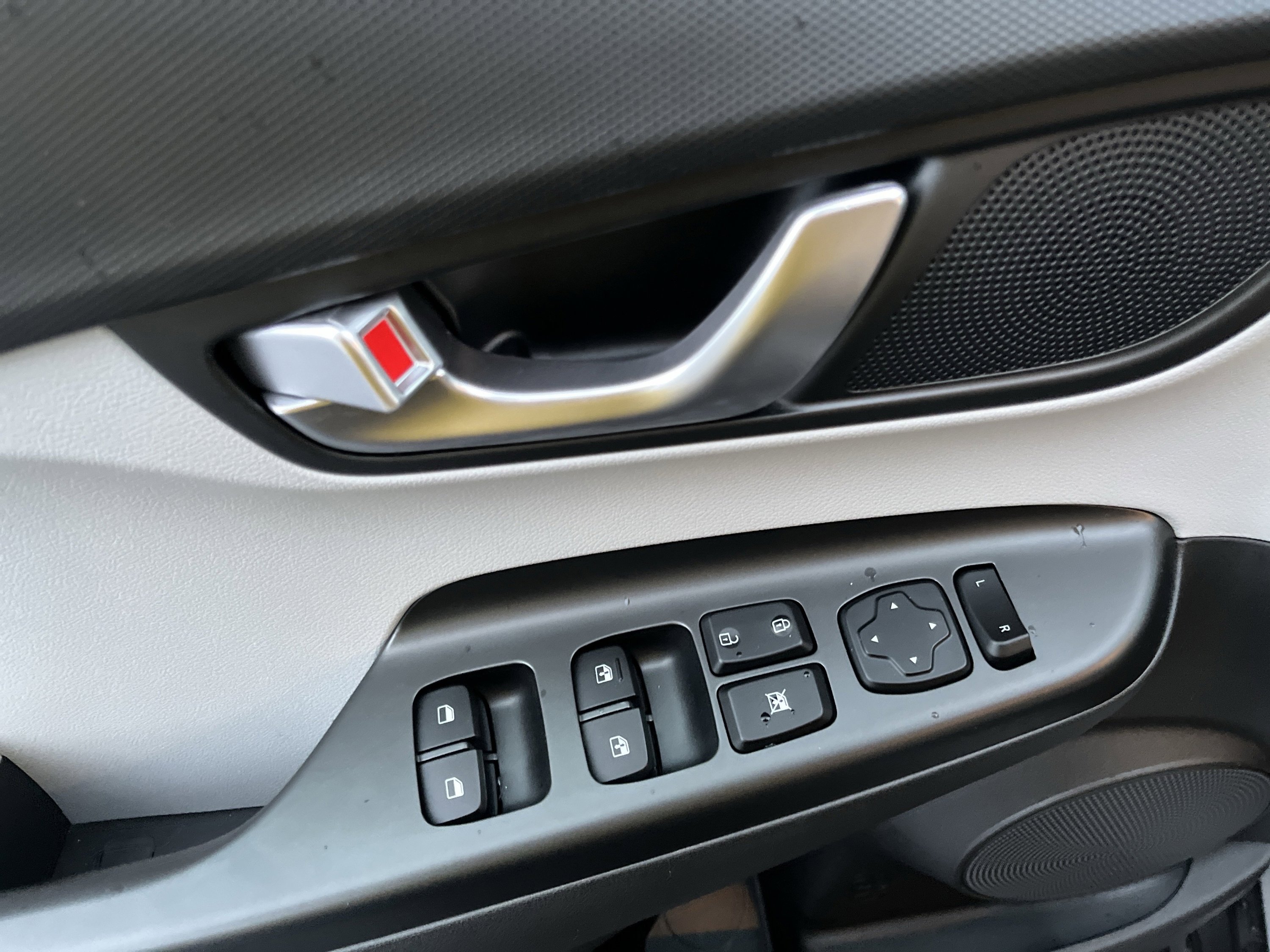 Used 2023 Hyundai Kona SEL w/ Convenience Package image 39