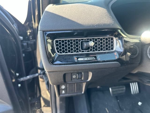 Used 2022 Honda Civic Sport image 15
