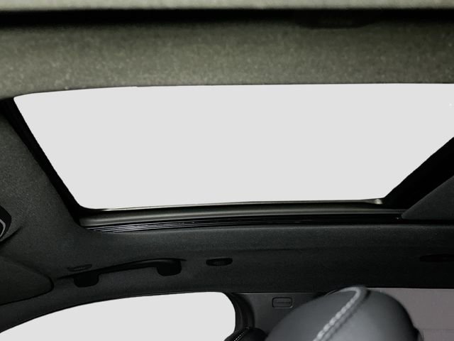 New 2026 Jeep Grand Cherokee Limited image 25