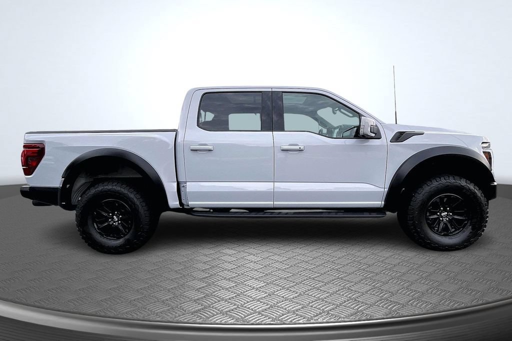 Used 2025 Ford F150 Raptor AWD/4WD image 4